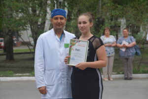 imgonline-com-ua-Resize-hm9StgwMyOLhKe5U