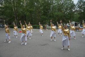 imgonline-com-ua-Resize-qZpU4HbZZ6C