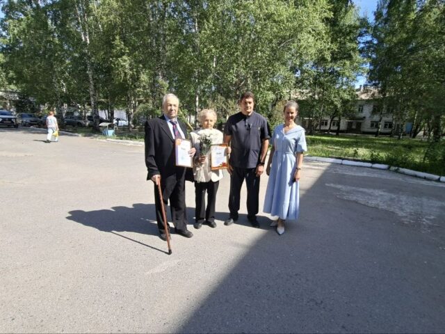 С днем медицинского работника